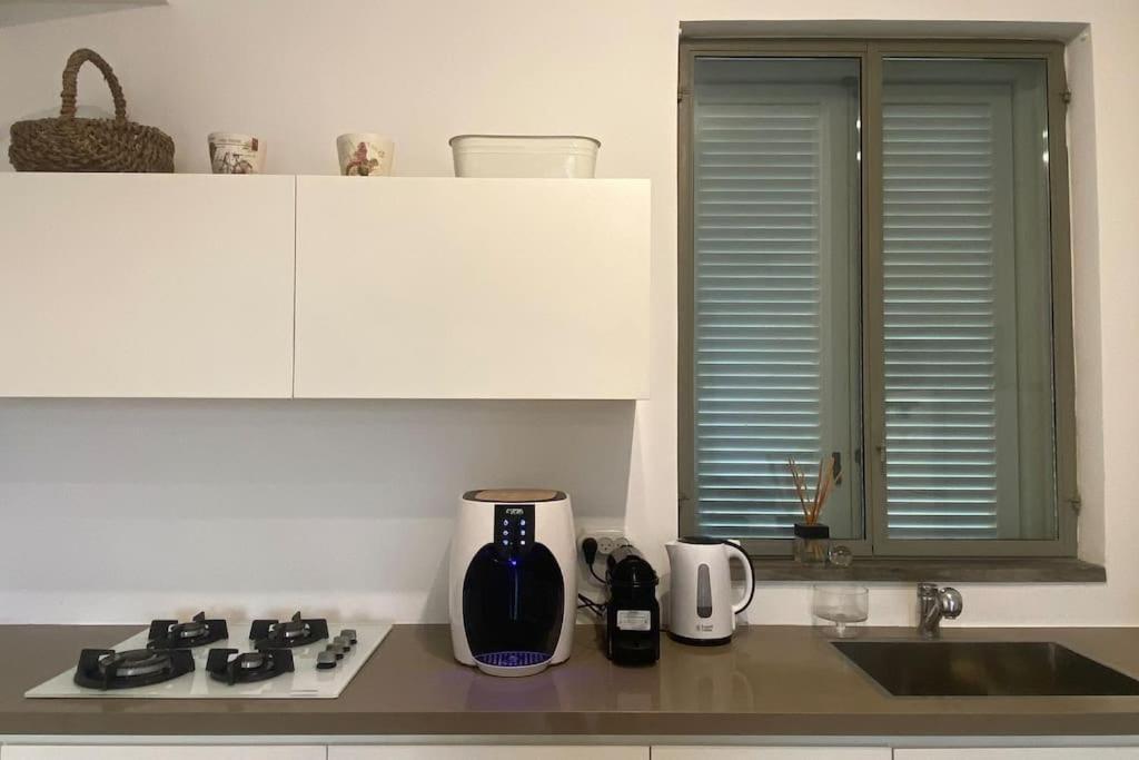 Laura Compound- Authentic 1 Bedroom Charming & Specious Tel Aviv Exterior foto